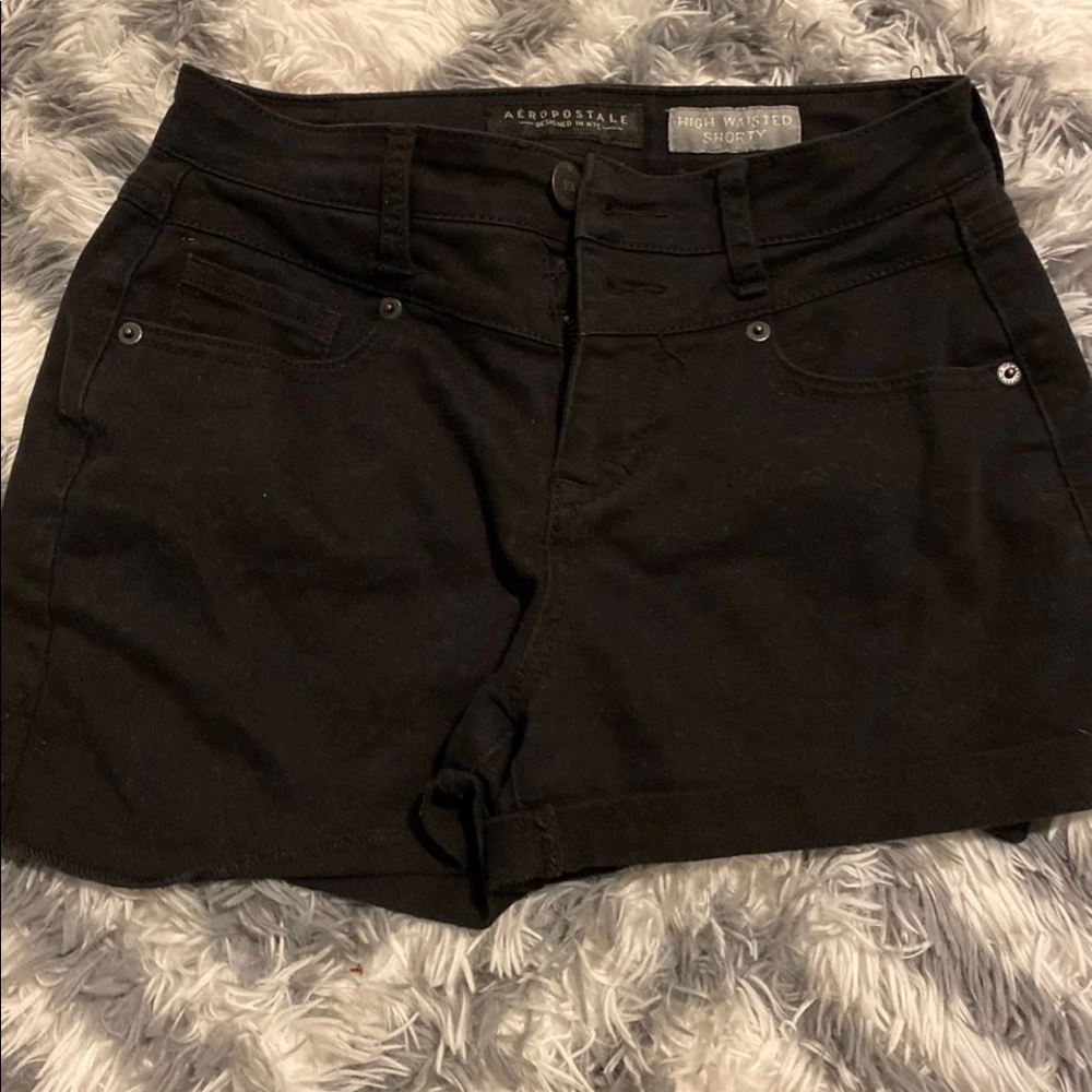 BLACK AMERICAN EAGLE SHORTS